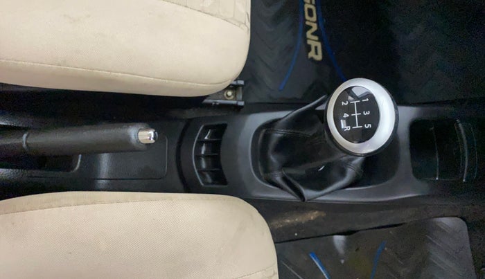 2017 Maruti Wagon R 1.0 VXI, Petrol, Manual, 44,062 km, Gear Lever
