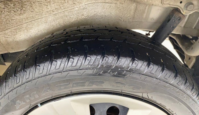 2017 Maruti Wagon R 1.0 VXI, Petrol, Manual, 44,062 km, Left Rear Tyre Tread