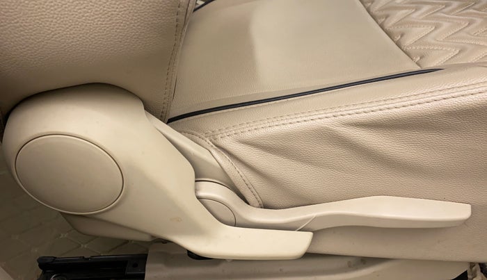 2022 Maruti Dzire VXI CNG, CNG, Manual, 23,223 km, Driver Side Adjustment Panel