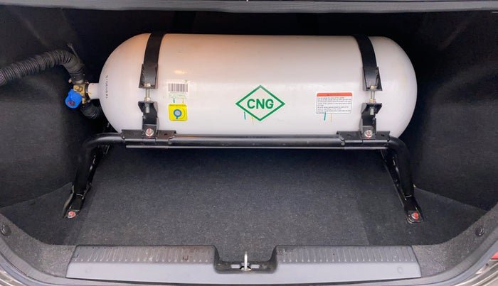 2022 Maruti Dzire VXI CNG, CNG, Manual, 23,223 km, Boot Inside