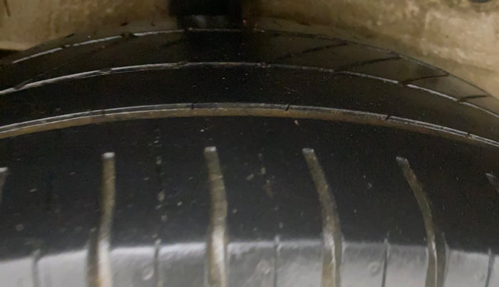 2015 Maruti Celerio VXI, Petrol, Manual, 78,707 km, Right Rear Tyre Tread