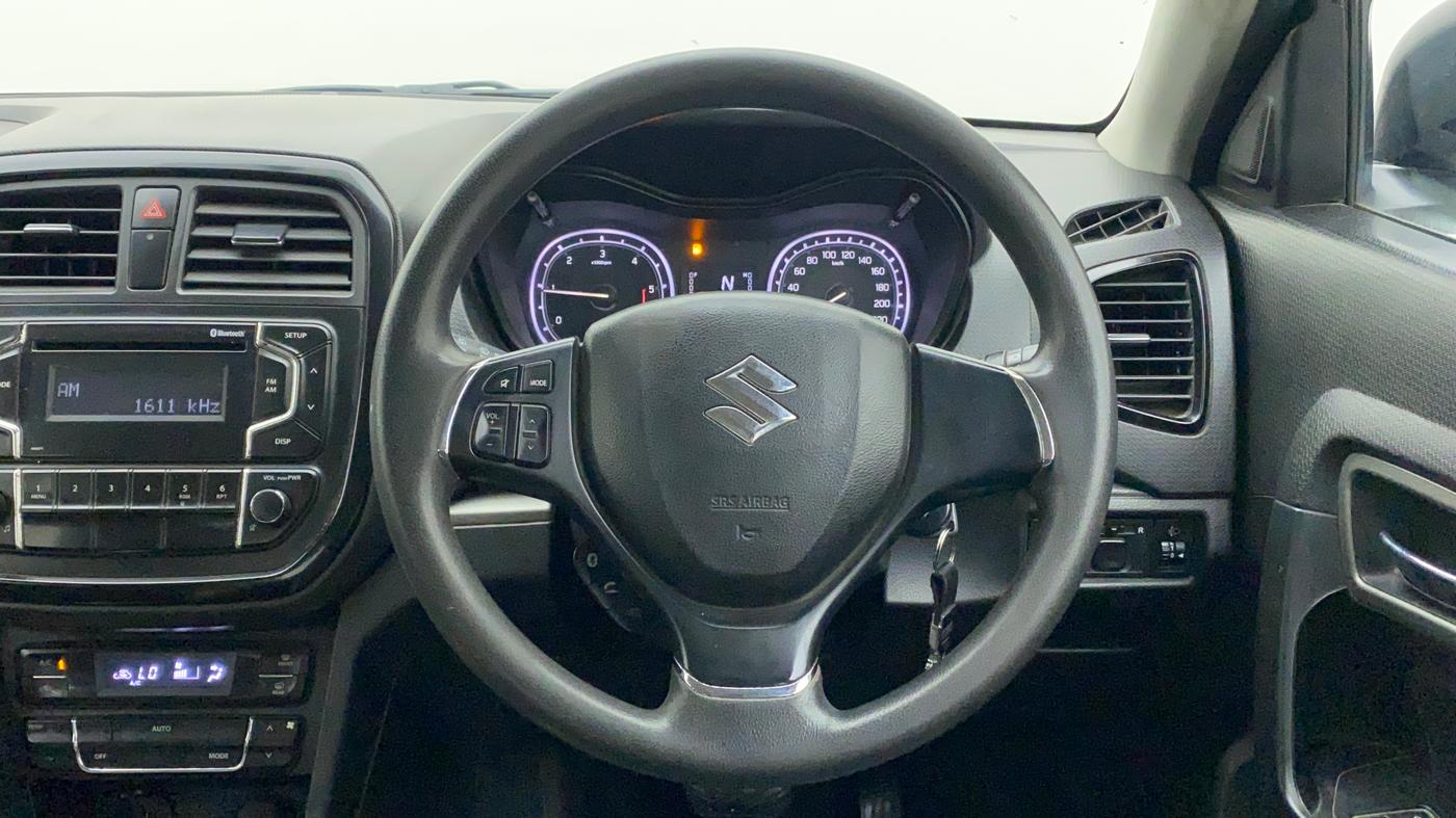 2018 Maruti Vitara Brezza ZDI AMT, Diesel, Automatic, 70,062 km, Steering Wheel Close Up