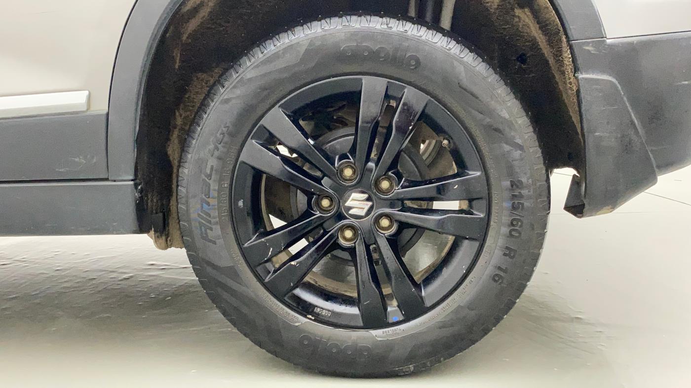 2018 Maruti Vitara Brezza ZDI AMT, Diesel, Automatic, 70,062 km, Left Rear Wheel