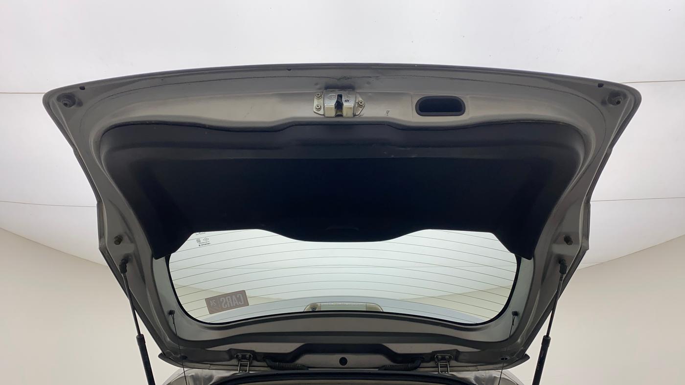 2018 Maruti Vitara Brezza ZDI AMT, Diesel, Automatic, 70,062 km, Boot Door Open
