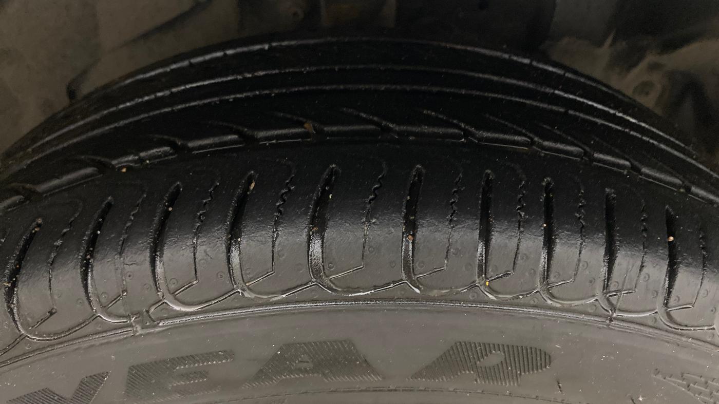 2020 Ford Ecosport TITANIUM 1.5L PETROL, Petrol, Manual, 22,378 km, Right Front Tyre Tread