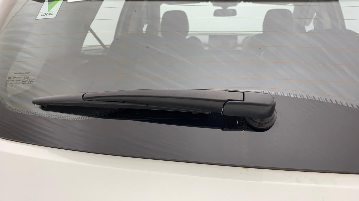 2024 Tata Harrier ADVENTURE PLUS AT, Diesel, Automatic, 25,129 km, Rear Wiper