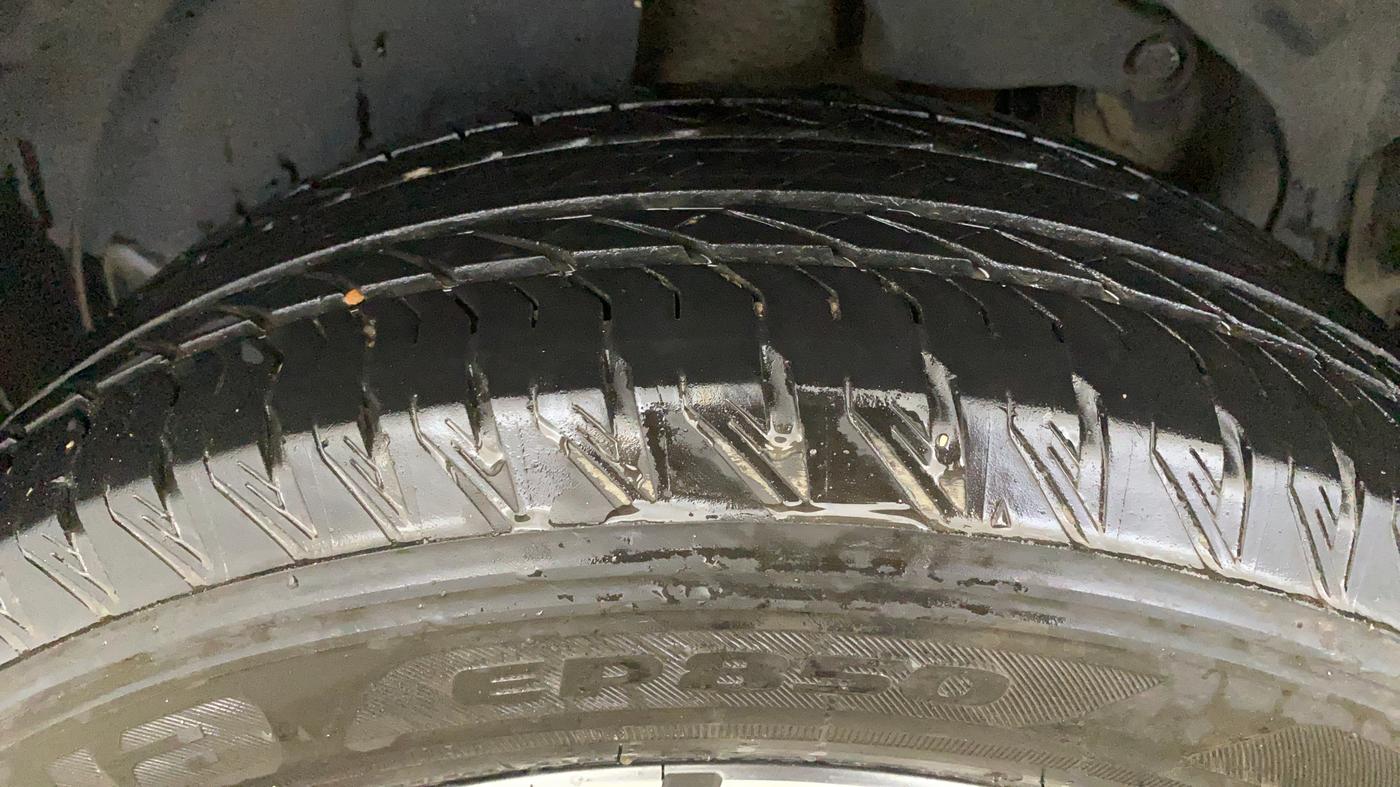 2024 Tata Harrier ADVENTURE PLUS AT, Diesel, Automatic, 25,129 km, Right Rear Tyre Tread