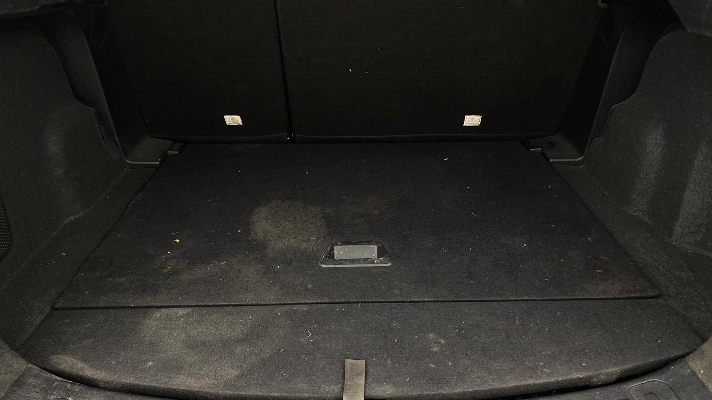 2021 Tata Harrier XZA PLUS 2.0L, Diesel, Automatic, 89,340 km, Boot Inside