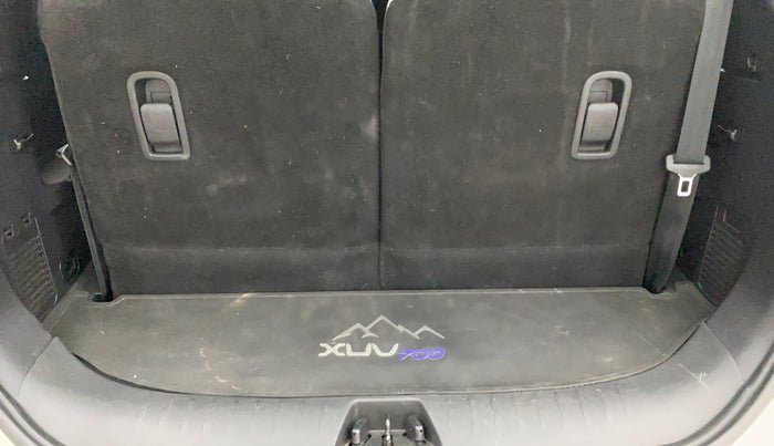 2023 Mahindra XUV700 AX 7 D AT 7 STR, Diesel, Automatic, 16,368 km, Boot Inside