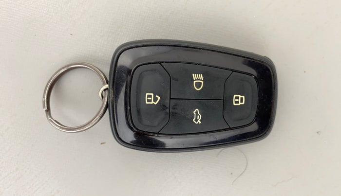 2019 Tata NEXON XZA PLUS PETROL, Petrol, Automatic, 79,030 km, Key Close Up