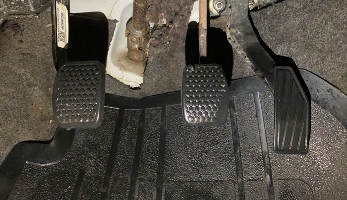 2022 Maruti Alto STD (O), Petrol, Manual, 44,119 km, Pedals