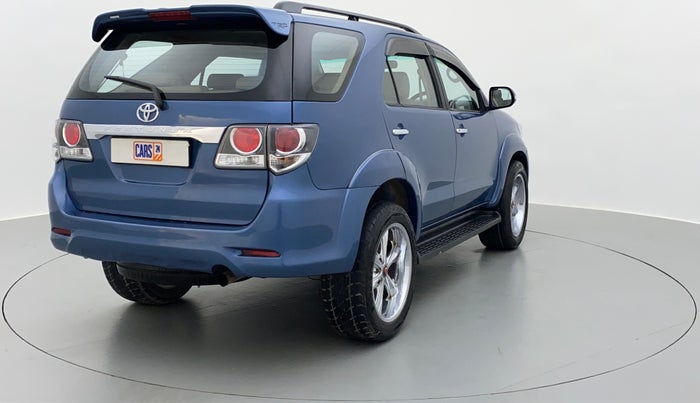 2012 Toyota Fortuner 3.0 AT 4X2, Diesel, Automatic, 91,816 km, Right Back Diagonal
