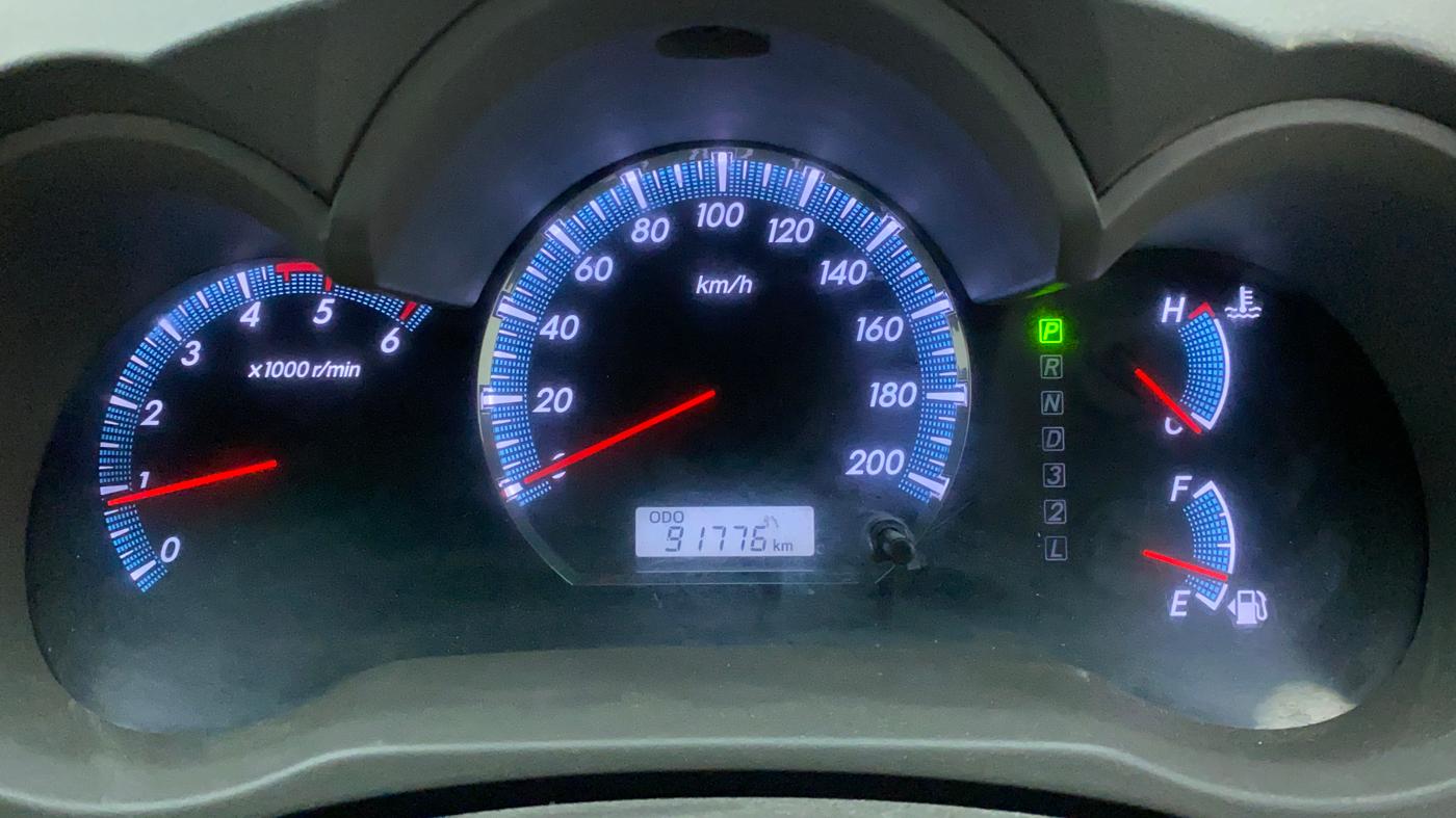 2012 Toyota Fortuner 3.0 AT 4X2, Diesel, Automatic, 91,816 km, Odometer Image