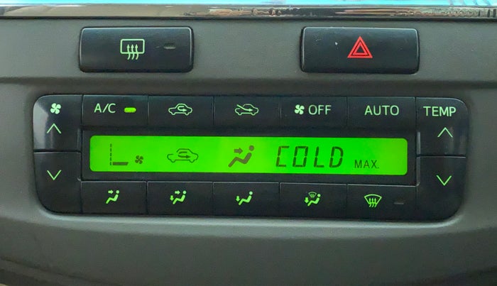 2012 Toyota Fortuner 3.0 AT 4X2, Diesel, Automatic, 91,816 km, Automatic Climate Control