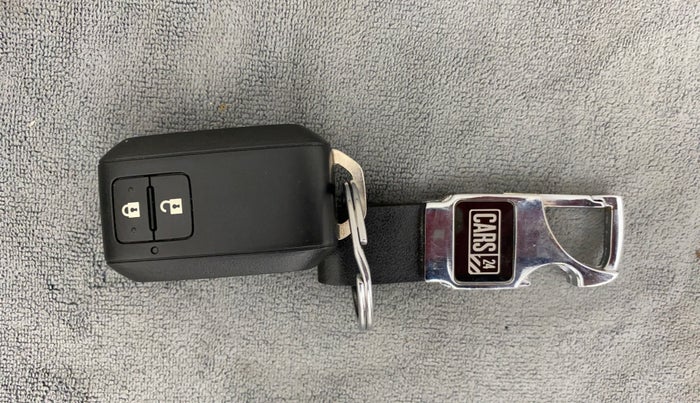 2020 Maruti Swift ZXI PLUS, Petrol, Manual, 19,686 km, Key Close Up