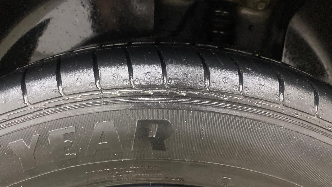 2021 KIA SELTOS GTX PLUS DCT 1.4 PETROL, Petrol, Automatic, 31,707 km, Left Rear Tyre Tread