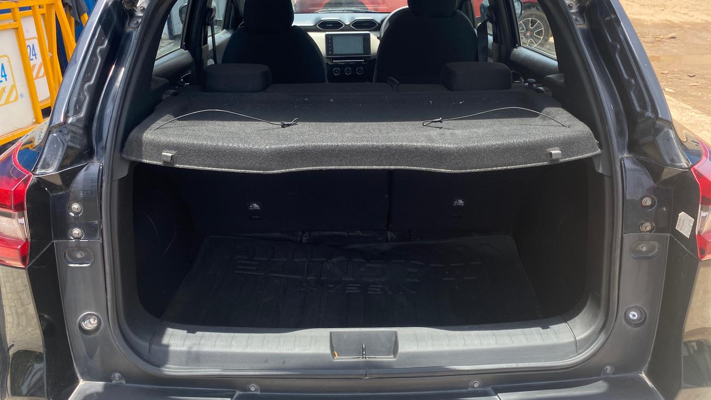 2022 Nissan MAGNITE XV MT, Petrol, Manual, 38,952 km, Boot Inside