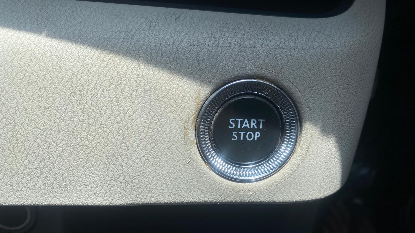 2022 Nissan MAGNITE XV MT, Petrol, Manual, 38,952 km, Keyless Start/ Stop Button