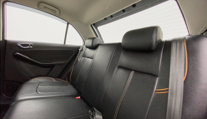 2015 Tata Bolt XT REVOTRON, Petrol, Manual, 28,293 km, Right Side Rear Door Cabin