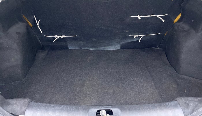 2016 Maruti Swift Dzire VXI OPT, Petrol, Manual, Boot Inside