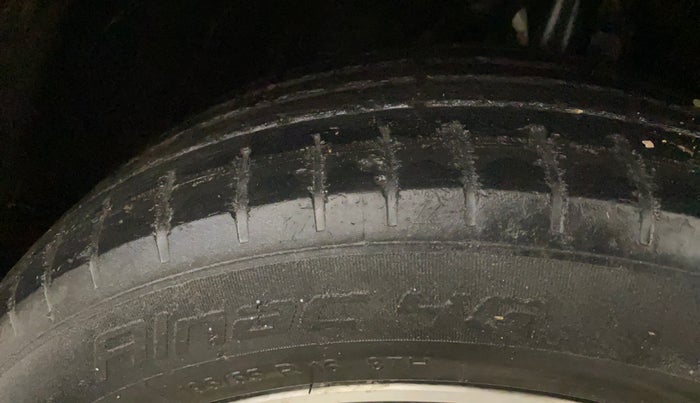 2021 Toyota Glanza V, Petrol, Manual, 39,544 km, Right Front Tyre Tread