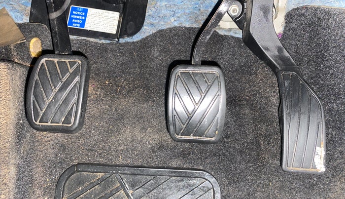 2016 Maruti Vitara Brezza VDI (O), Diesel, Manual, 97,573 km, Pedals