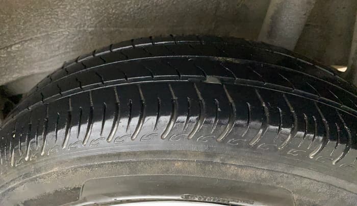2021 Maruti S PRESSO VXI CNG, CNG, Manual, 70,080 km, Left Rear Tyre Tread