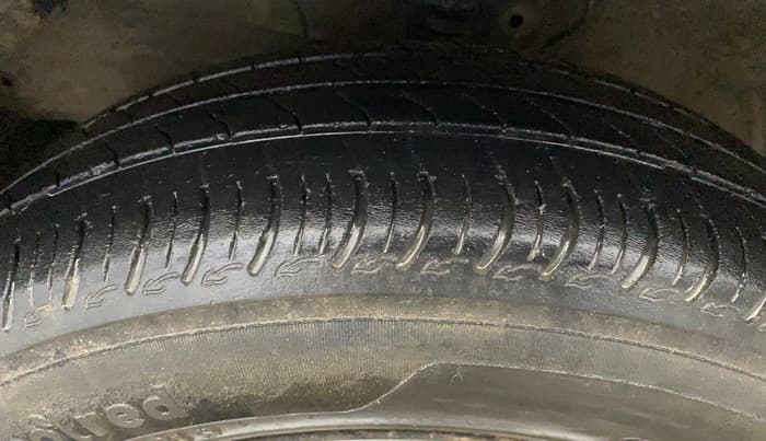 2021 Maruti S PRESSO VXI CNG, CNG, Manual, 70,080 km, Left Front Tyre Tread