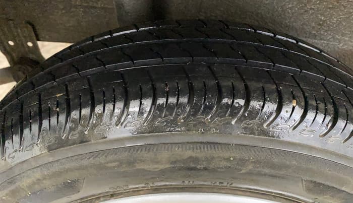 2021 Maruti S PRESSO VXI CNG, CNG, Manual, 70,080 km, Right Rear Tyre Tread