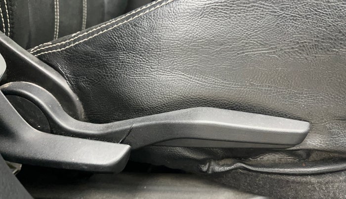 2019 Maruti Baleno ZETA CVT PETROL 1.2, Petrol, Automatic, 24,163 km, Driver Side Adjustment Panel