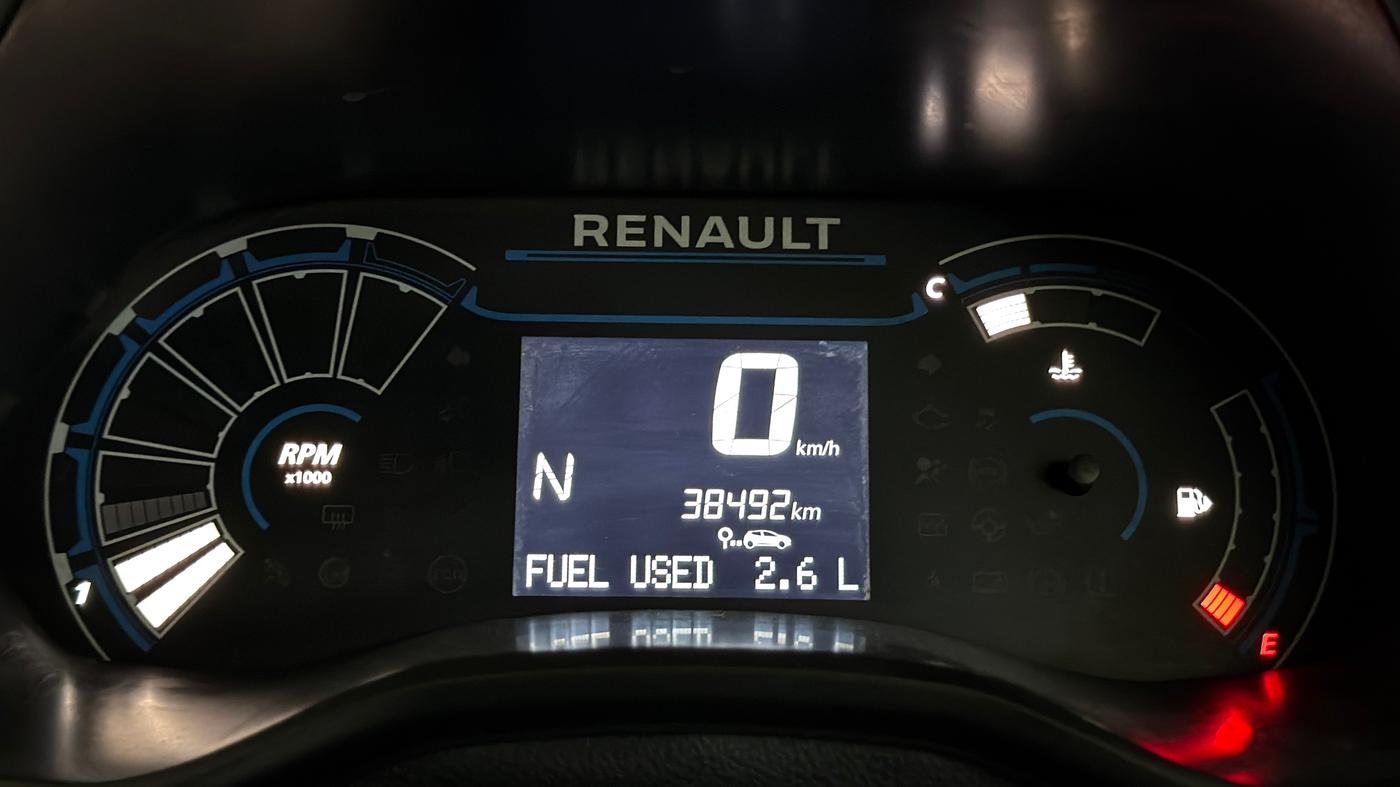 2020 Renault TRIBER RXZ AMT, Petrol, Automatic, 38,441 km, Odometer Image