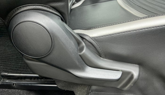 2020 Maruti Baleno SIGMA 1.2 K12, Petrol, Manual, 11,048 km, Driver Side Adjustment Panel