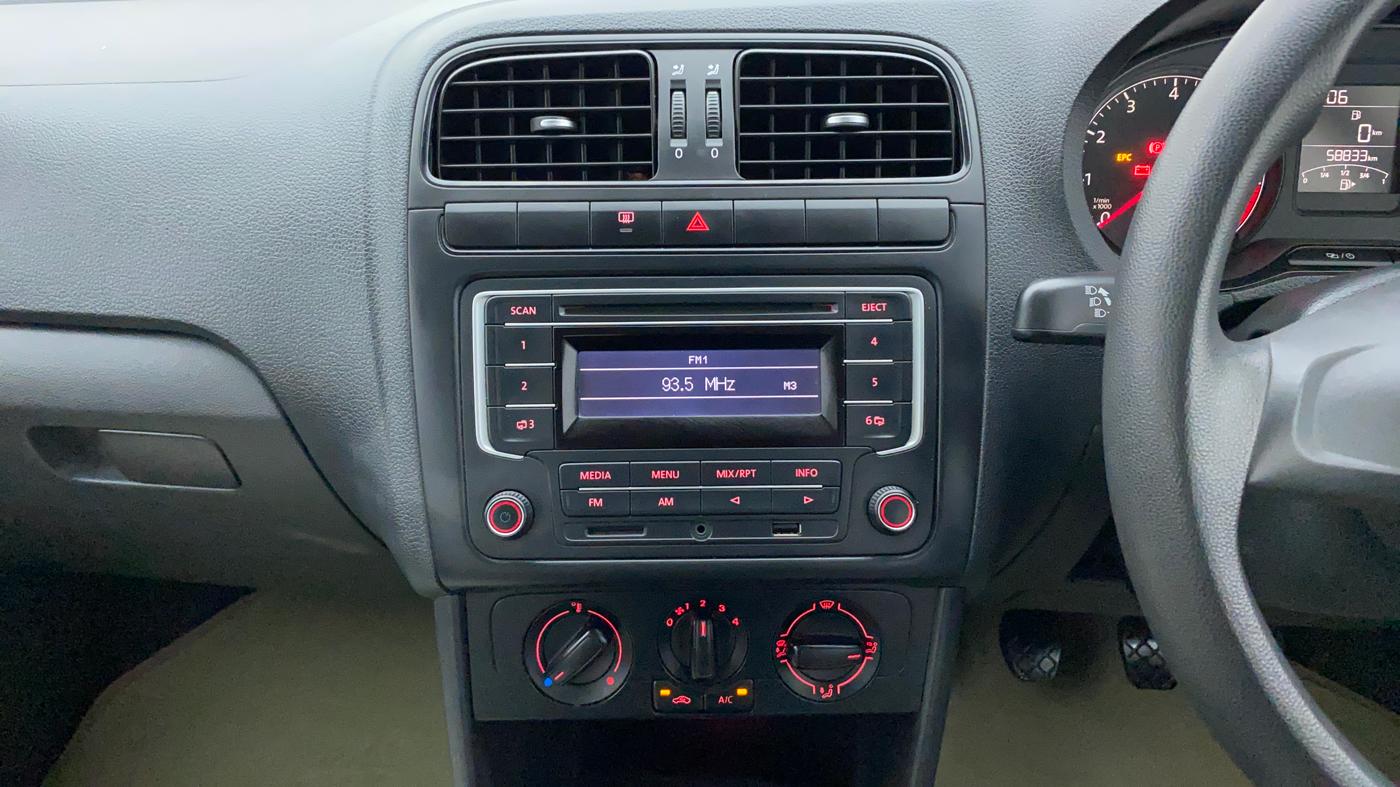 2014 Volkswagen Polo COMFORTLINE 1.2L, Petrol, Manual, 58,833 km, Air Conditioner