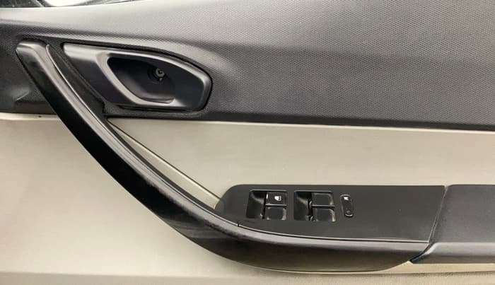 2019 Tata Tiago XM PETROL, CNG, Manual, 74,800 km, Driver Side Door Panels Control