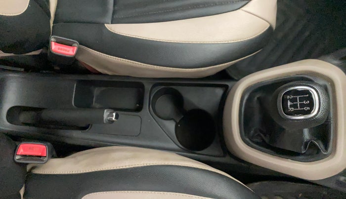 2013 Hyundai Grand i10 SPORTZ 1.2 KAPPA VTVT, Petrol, Manual, 42,509 km, Gear Lever