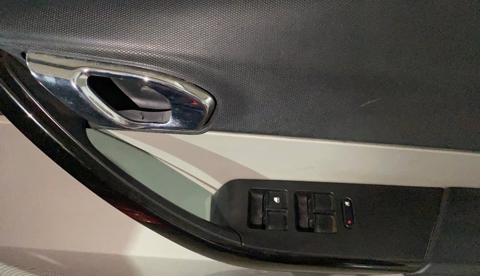 2019 Tata Tiago XZA PETROL, Petrol, Automatic, 46,778 km, Driver Side Door Panels Control