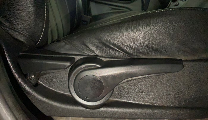 2019 Tata Tiago XZA PETROL, Petrol, Automatic, 46,778 km, Driver Side Adjustment Panel