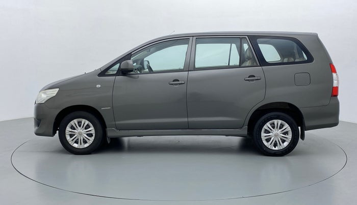 2012 Toyota Innova 2.5 GX 7 STR BS IV, Diesel, Manual, 1,83,519 km, Left Side