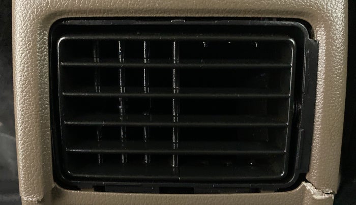2016 Skoda Rapid 1.5 TDI AT AMBITION, Diesel, Automatic, 85,720 km, Rear AC Vents
