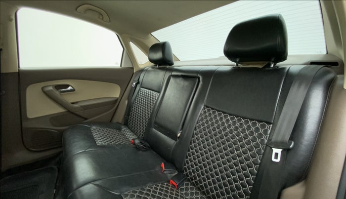 2016 Skoda Rapid 1.5 TDI AT AMBITION, Diesel, Automatic, 85,720 km, Right Side Rear Door Cabin