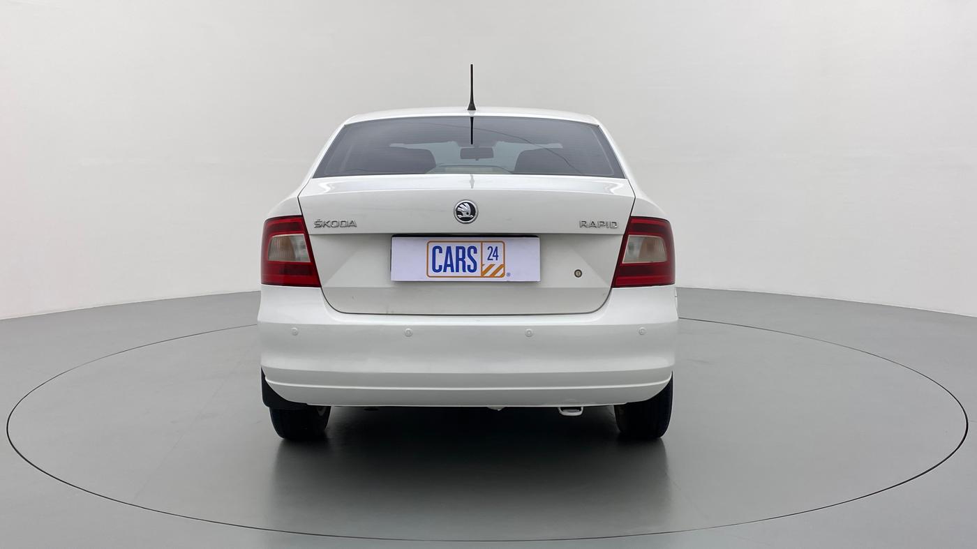 2016 Skoda Rapid 1.5 TDI AT AMBITION, Diesel, Automatic, 85,720 km, Back/Rear