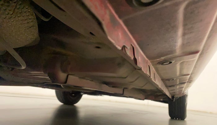 2011 Toyota Etios Liva G, Petrol, Manual, 77,595 km, Right Side Underbody