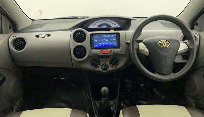 2011 Toyota Etios Liva G, Petrol, Manual, 77,595 km, Dashboard