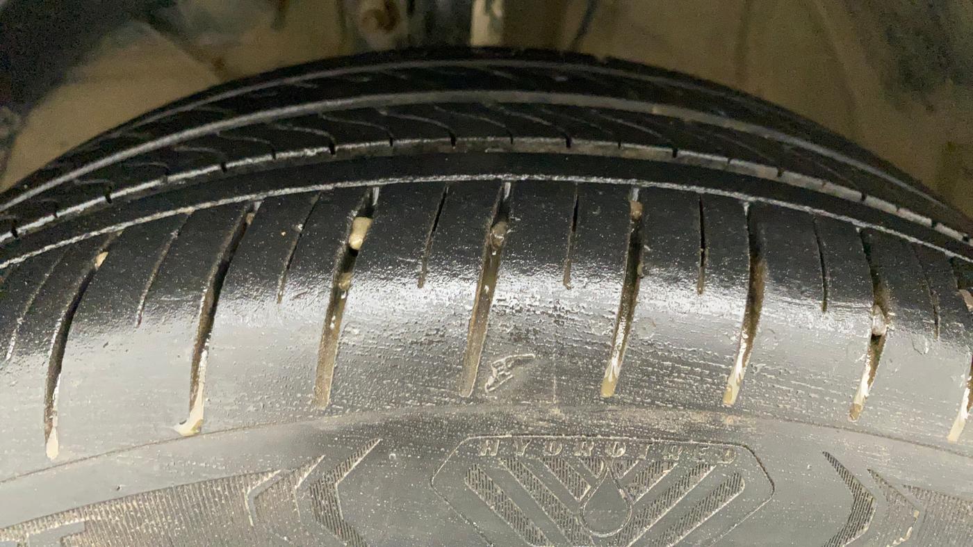 2022 Maruti Baleno DELTA PETROL 1.2, Petrol, Manual, 15,546 km, Left Front Tyre Tread