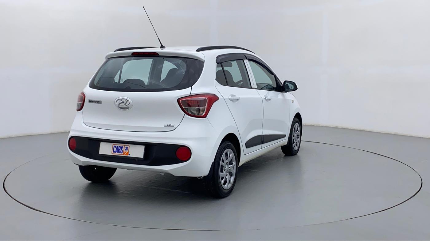 2019 Hyundai Grand i10 MAGNA 1.2 VTVT, Petrol, Manual, 12,271 km, Right Back Diagonal (45- Degree) View