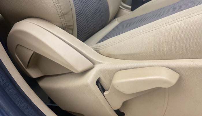 2016 Ford Figo Aspire TITANIUM 1.2 PETROL, Petrol, Manual, 43,432 km, Driver Side Adjustment Panel