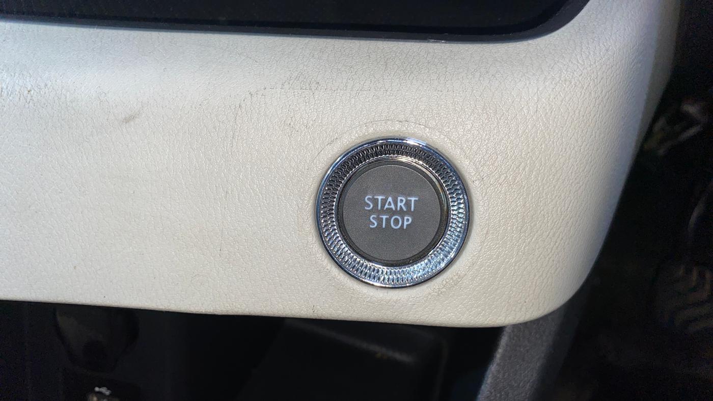2023 Nissan MAGNITE XV MT, Petrol, Manual, 17,733 km, Keyless Start/ Stop Button
