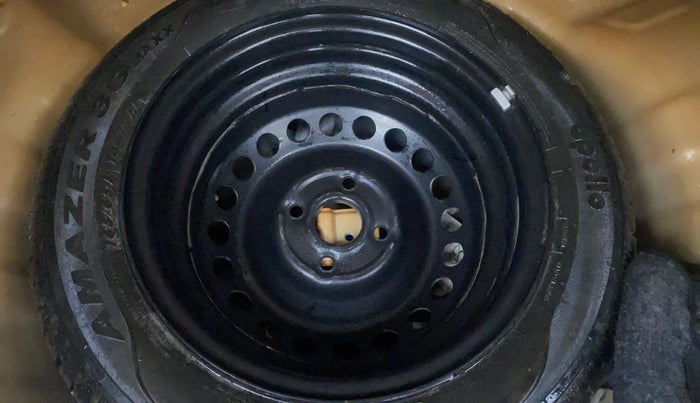 2016 Hyundai Grand i10 ASTA (O) 1.2 KAPPA VTVT, Petrol, Manual, 40,096 km, Spare Tyre