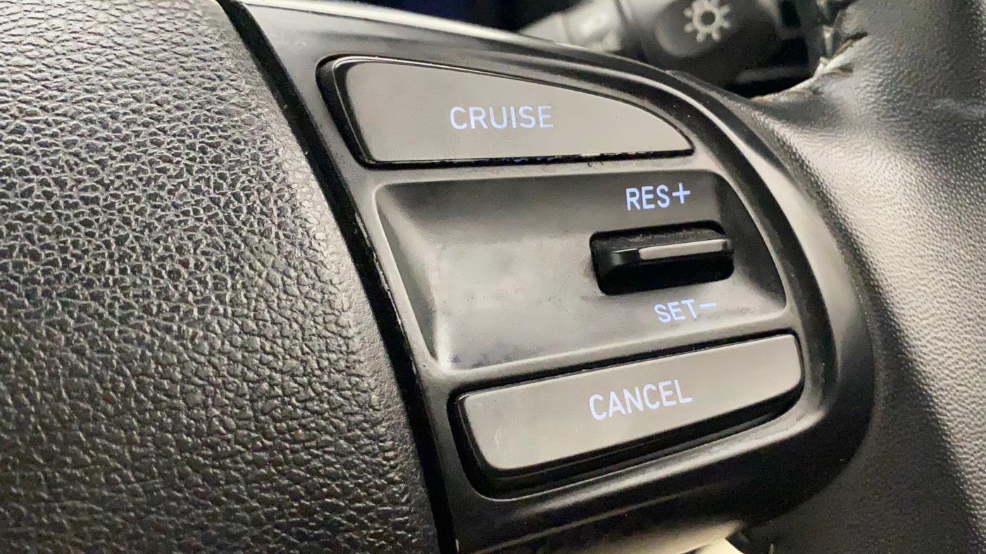 2022 Hyundai VENUE SX 1.0 TURBO, Petrol, Manual, 26,939 km, Adaptive Cruise Control