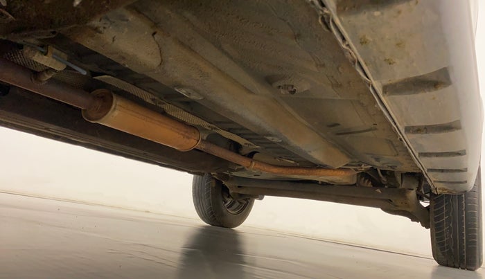2015 Renault Duster RXE PETROL, Petrol, Manual, 67,363 km, Right Side Underbody